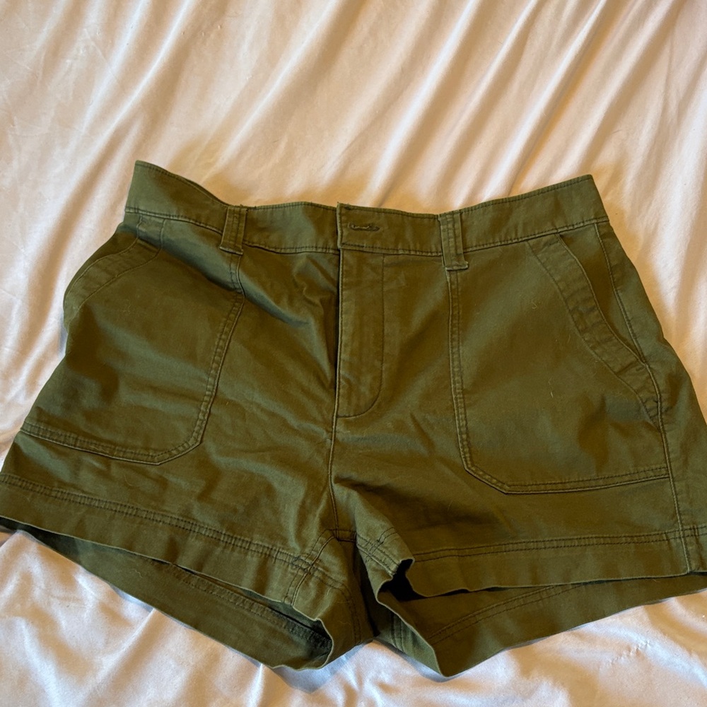 Old Navy OG Chino Shorts Olive Green Women's Shorts
